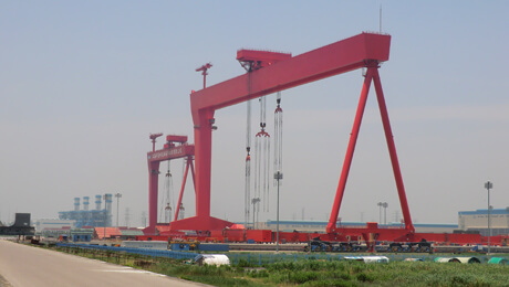 天下最大的3600吨履带式起重机