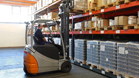 上汽国际分拨中心与运营总部落户洋山自贸区